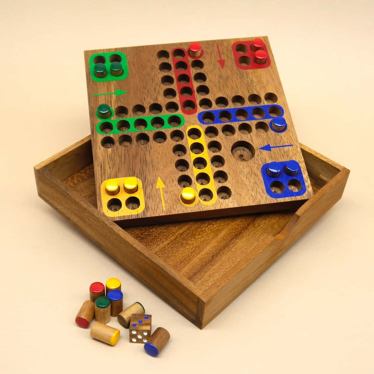 LUDO - spannendes Würfelspiel