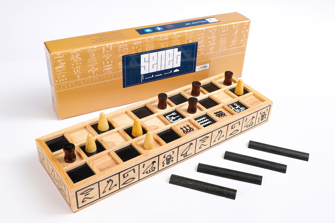 senet-holzspiel-wuerfelspiel-strategiespiel